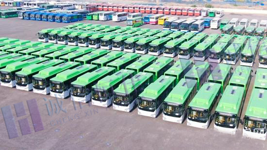 青海公交公司安裝路牌設(shè)備交車(chē)儀式！